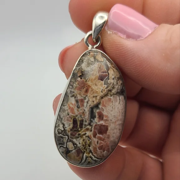 Rhodochrosite pendant in sterling - Picture 1 of 5